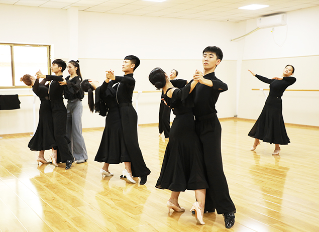北京舞蹈学院 宿舍图片